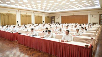 全力以赴，精益求精，確保第六屆進博會服務保障工作圓滿成功